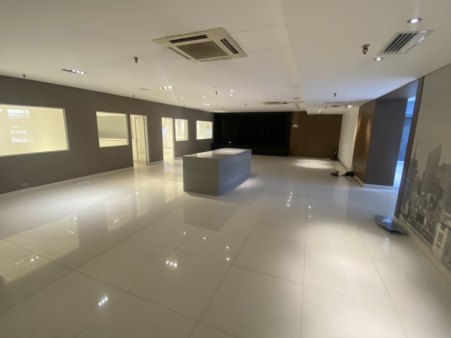 To Let commercial Property for Rent in Salt River Western Cape